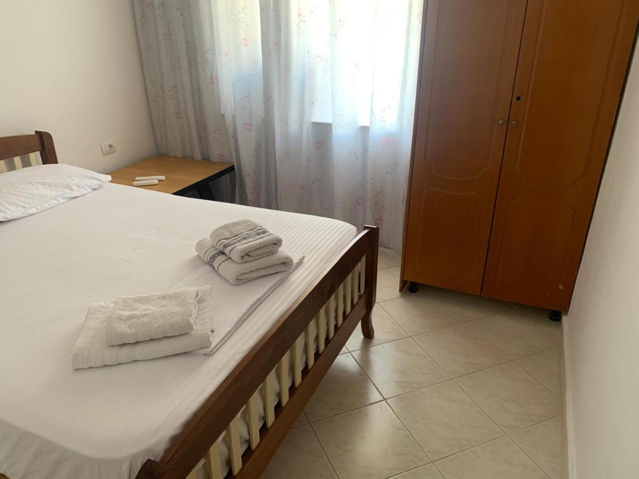 Angjelo Apartments Sarandë 객실 사진
